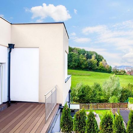 Gaestetraum Mit Wunderschoenem Ausblick Und Garten Lägenhet Muhldorf Bei Feldbach Exteriör bild