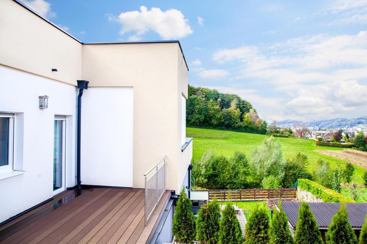 Gaestetraum Mit Wunderschoenem Ausblick Und Garten Lägenhet Muhldorf Bei Feldbach Exteriör bild